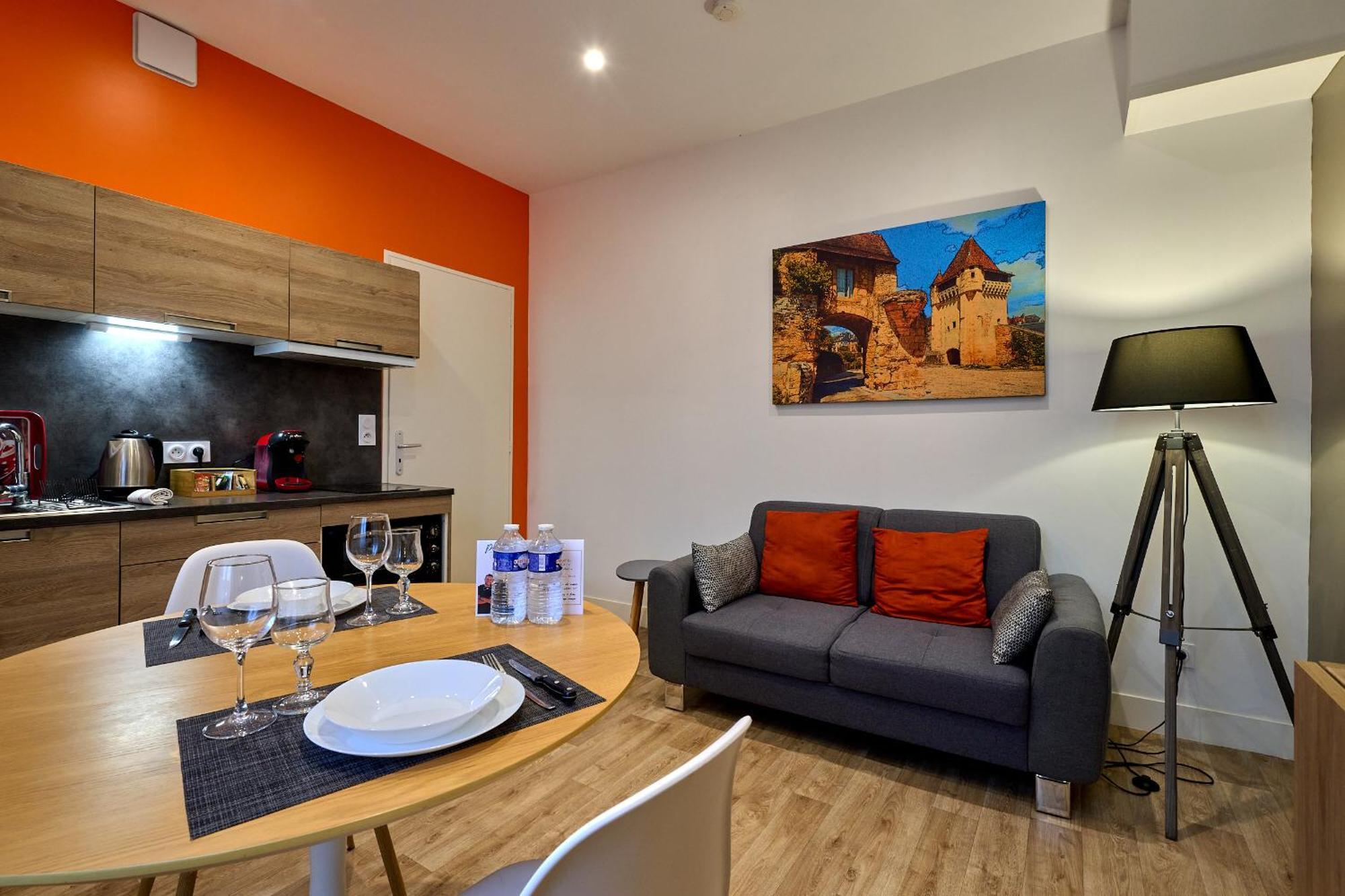 Apartment Le Faidherbe Style Appart' - Wifi Gratuit - Parking Gratuit Calme Et Lumineux Nevers